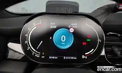 Mini Cooper Convertible 2024 1.5 Автомат в Москве № 471789, миниатюра 8