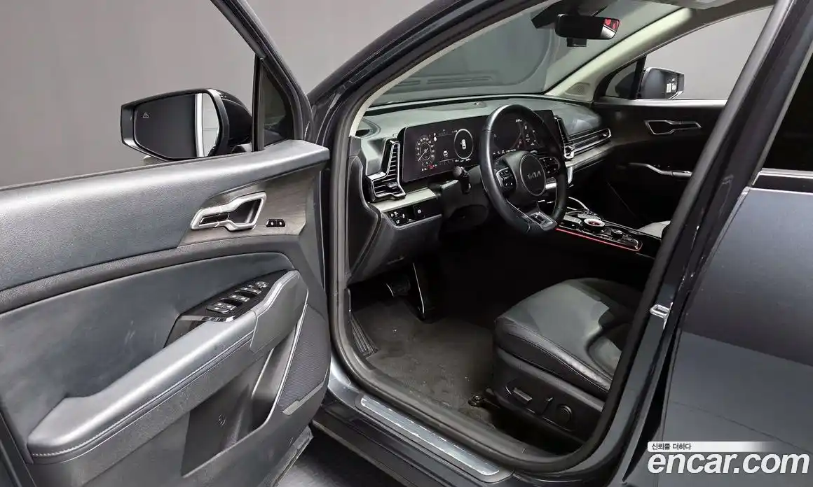 Kia Sportage 2023 1.6 Автомат в Москве № 52452, фото 17