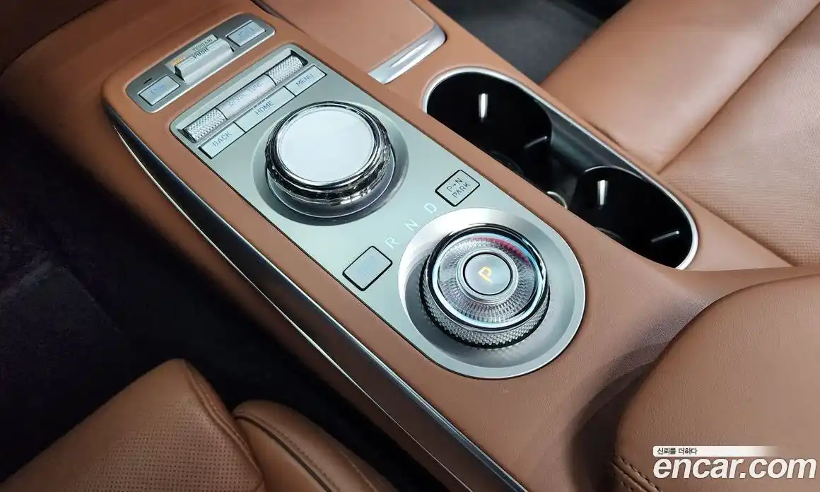 Genesis GV70 2024 2.5 Автомат в Москве № 56692, фото 20