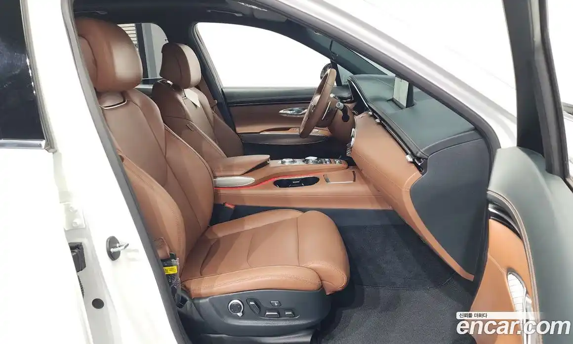 Genesis GV70 2024 2.5 Автомат в Москве № 56692, фото 10