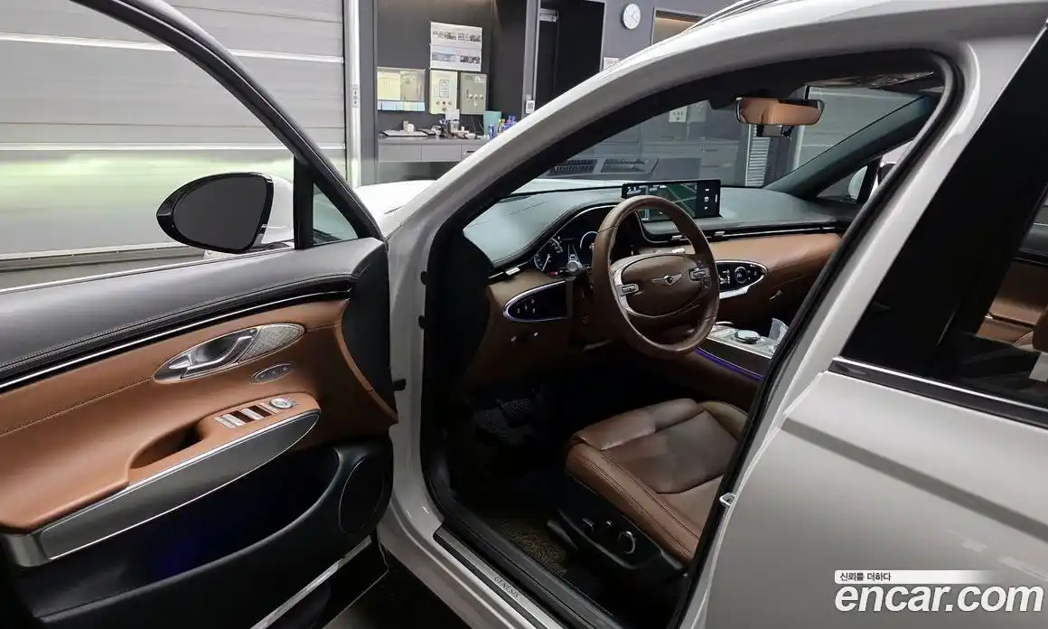 Genesis GV70 2023 2.5 Автомат в Москве № 76576, фото 13