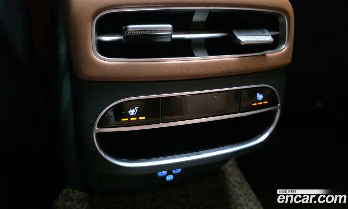 Genesis GV70 2023 2.5 Автомат в Москве № 76576, фото 17