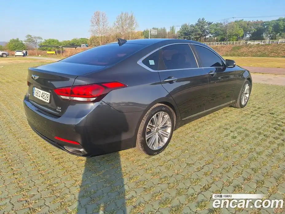 Genesis G80 2017 3.3 Автомат в Москве № 79161, фото 9