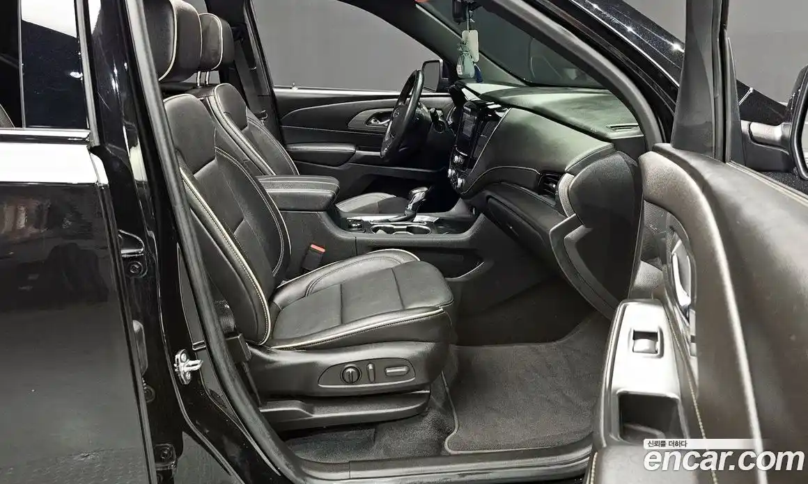 Chevrolet Traverse 2022 3.6 Автомат в Москве № 85640, фото 13