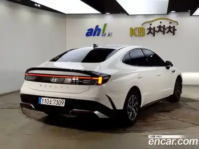 Hyundai Sonata 2024 2.0 Автомат в Москве № 8585, миниатюра 4