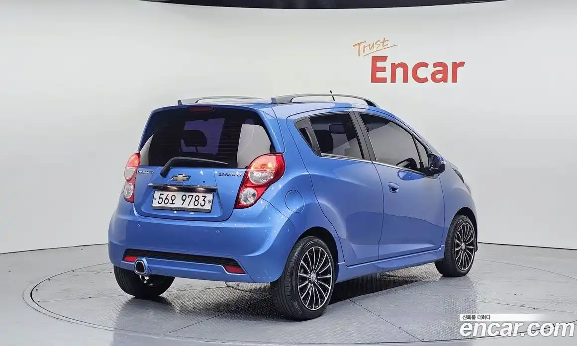 Chevrolet Spark 2014 1.0 Автомат в Москве № 101854, фото 2