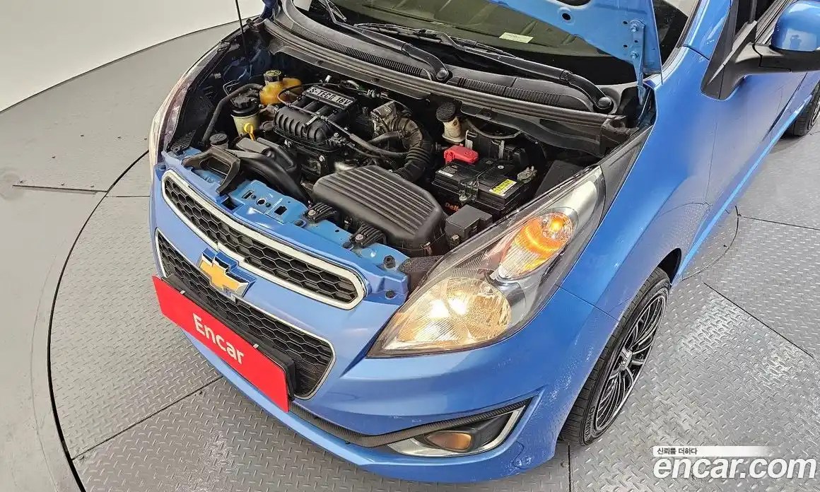 Chevrolet Spark 2014 1.0 Автомат в Москве № 101854, фото 6