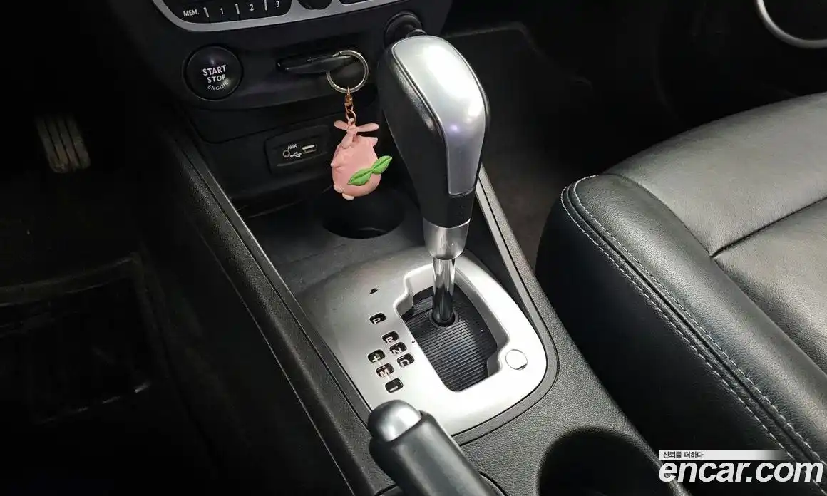 Renault SM3 2012 1.6 Автомат в Москве № 107088, фото 12