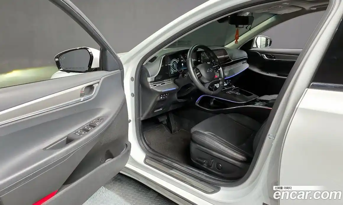 Hyundai Grandeur 2022 2.5 Автомат в Москве № 109382, фото 10