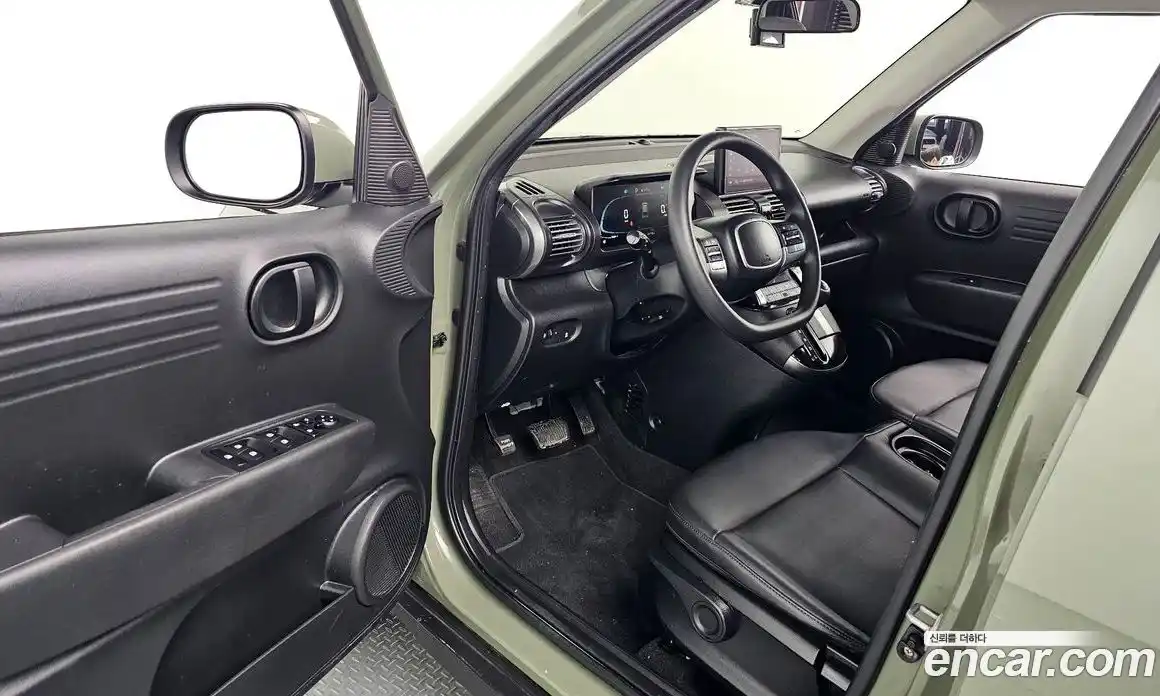 Hyundai Casper 2023 1.0 Автомат в Москве № 111954, фото 12