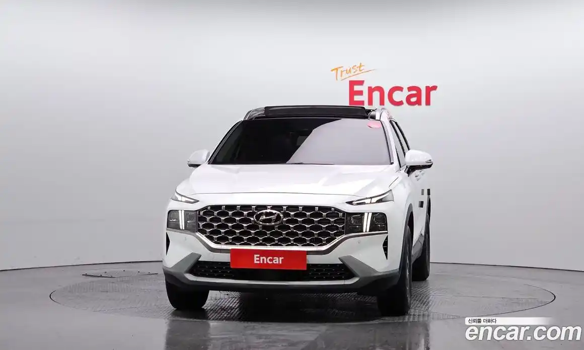 Hyundai Santa Fe 2023 1.6 Автомат в Москве № 112340, фото 18