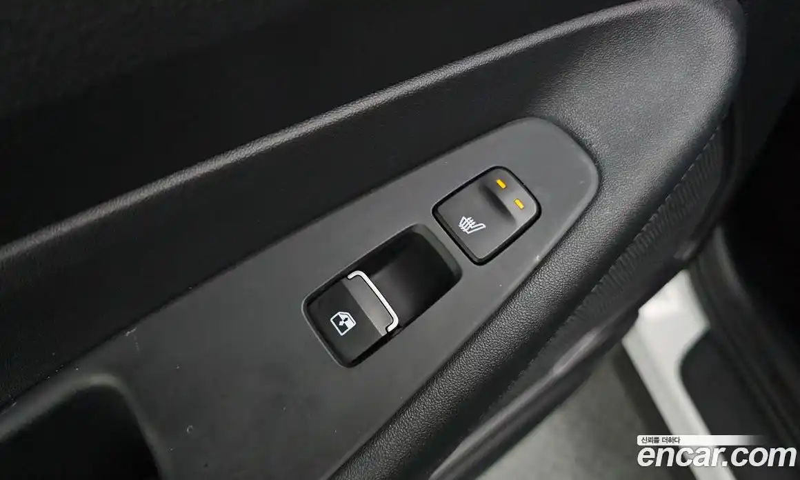 Hyundai Santa Fe 2023 1.6 Автомат в Москве № 112340, фото 9