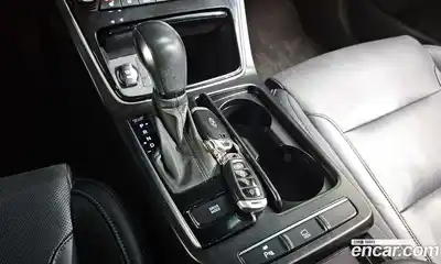 Hyundai Grandeur 2019 2.4 Автомат в Москве № 112740, миниатюра 4
