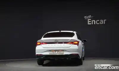 Hyundai Avante 2021 1.6 Автомат в Москве № 113410, миниатюра 9