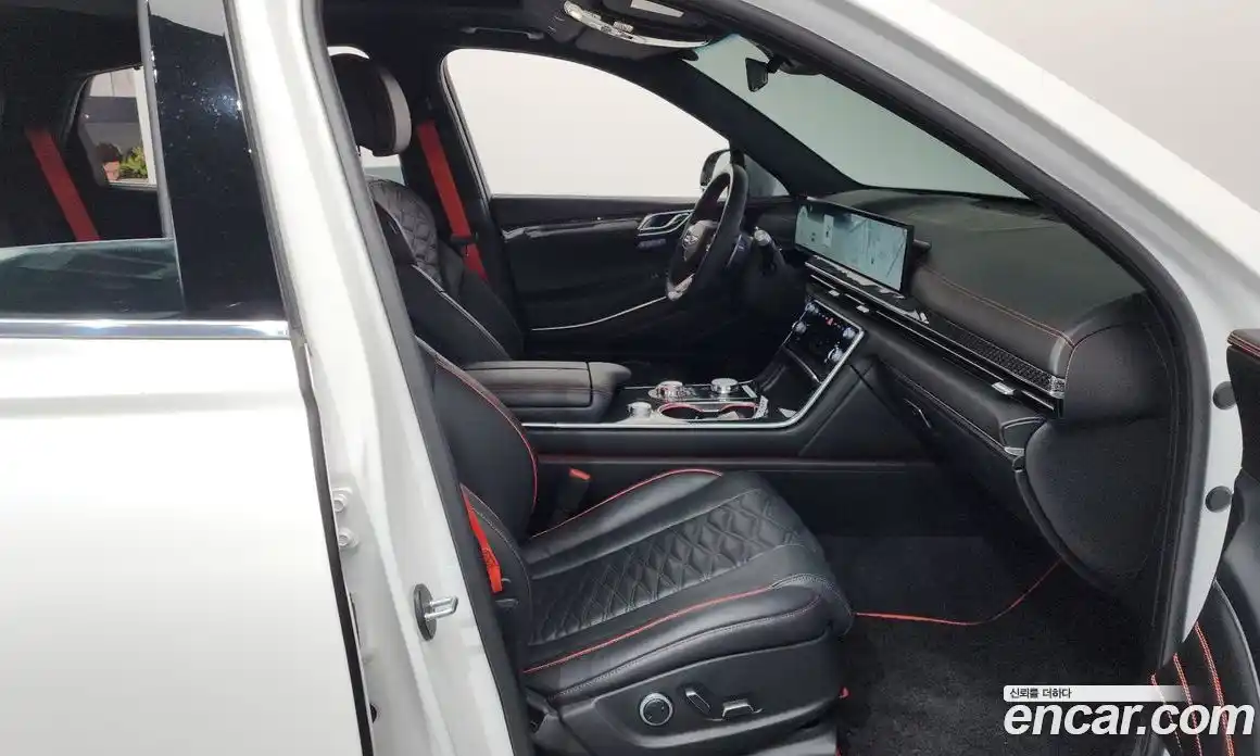 Genesis GV80 2024 2.5 Автомат в Москве № 116756, фото 16