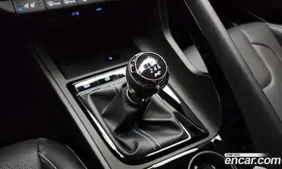 Hyundai Avante 2025 2.0 Механическая в Москве № 119380, миниатюра 10