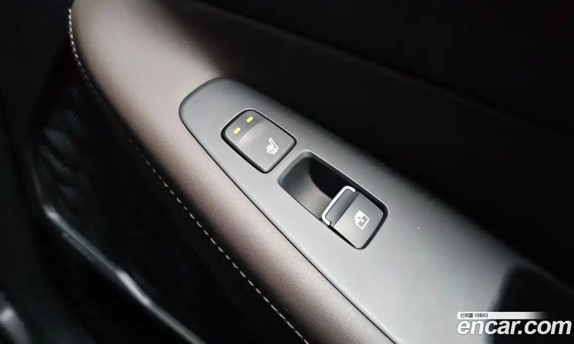 Hyundai Santa Fe 2021 2.2 Автомат в Москве № 119802, фото 18