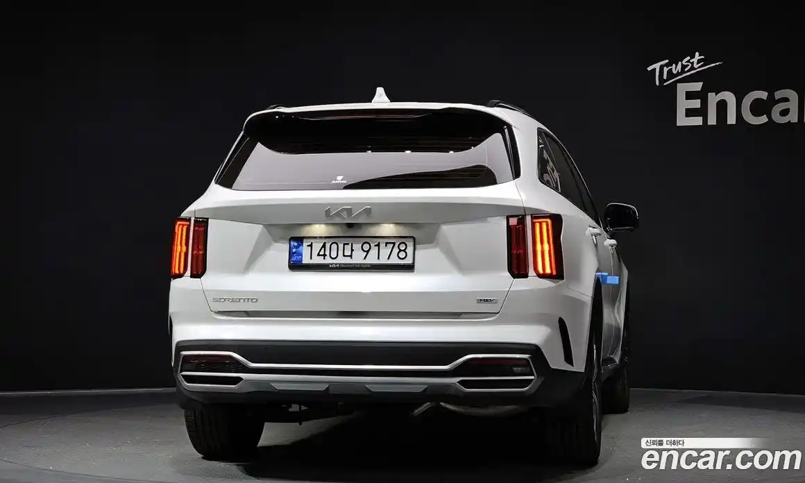 Kia Sorento 2023 1.6 Автомат в Москве № 120121, фото 20