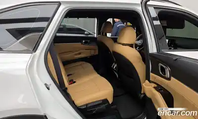 Kia Sorento 2023 1.6 Автомат в Москве № 120121, миниатюра 4