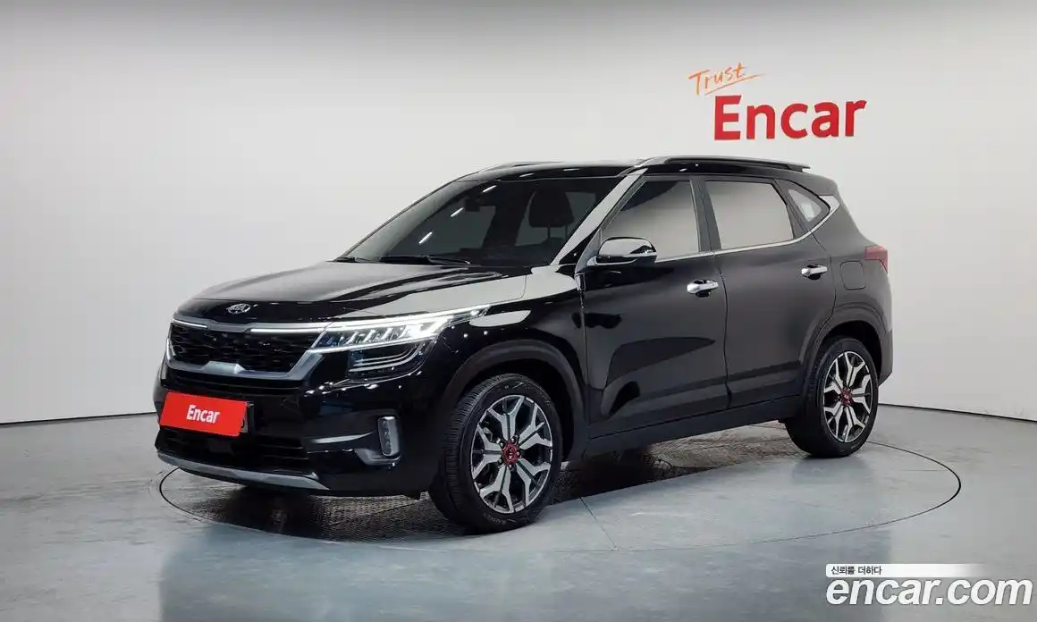 Kia Seltos 2021 1.6 Автомат в Москве № 121999, фото 4