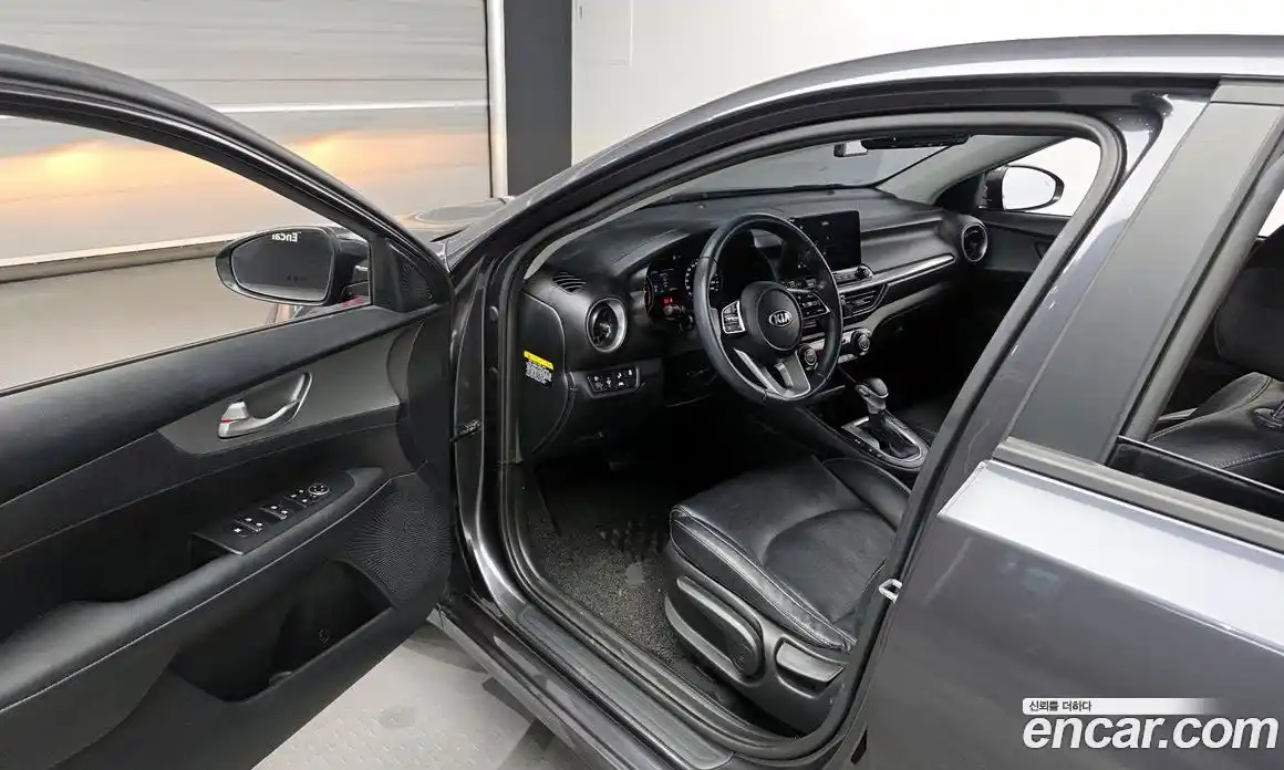 Kia K3 2021 1.6 Автомат в Москве № 124235, фото 19