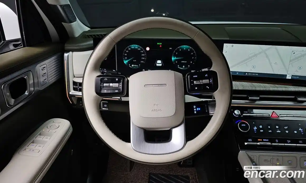 Hyundai Santa Fe 2024 2.5 Автомат в Москве № 124774, фото 14