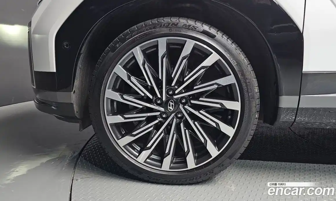 Hyundai Santa Fe 2024 2.5 Автомат в Москве № 124774, фото 5