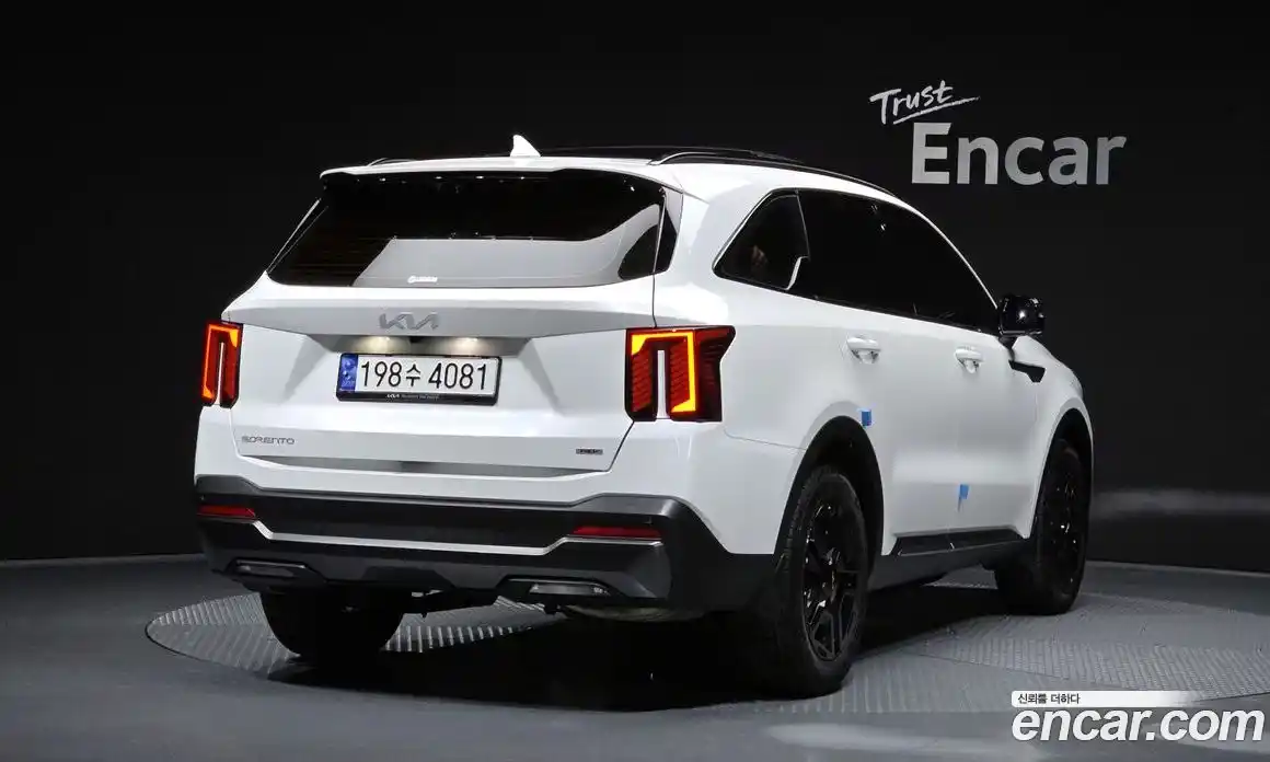 Kia Sorento 2024 1.6 Автомат в Москве № 128405, фото 12