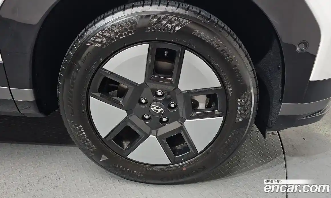 Hyundai Santa Fe 2024 1.6 Автомат в Москве № 130748, фото 13