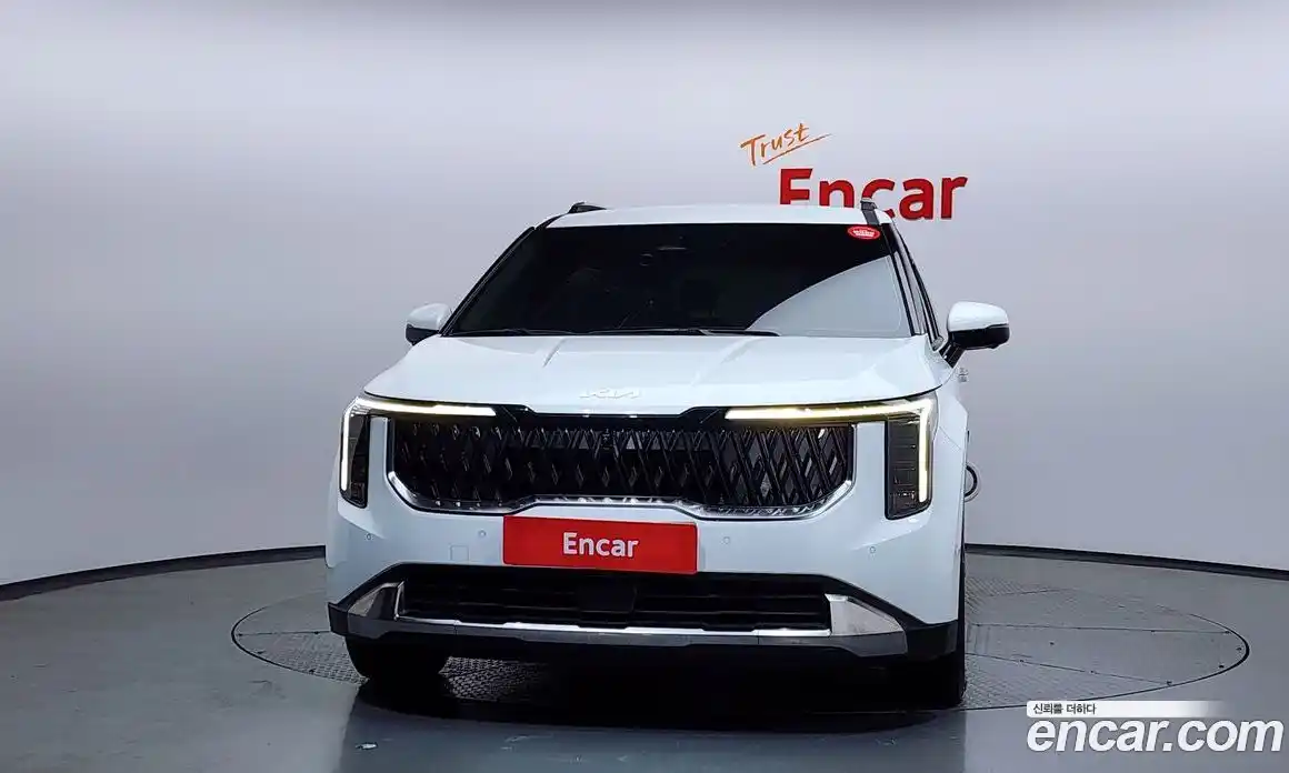 Kia Canival 2024 2.2 Автомат в Москве № 131131, фото 3