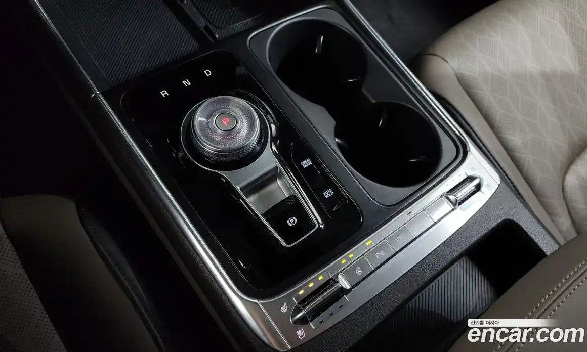 Kia Canival 2024 2.2 Автомат в Москве № 131131, фото 9