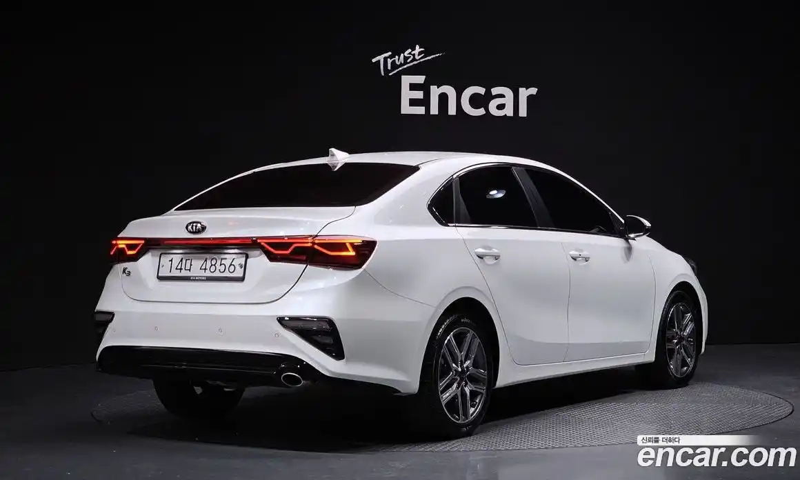 Kia K3 2020 1.6 Автомат в Москве № 133771, фото 7