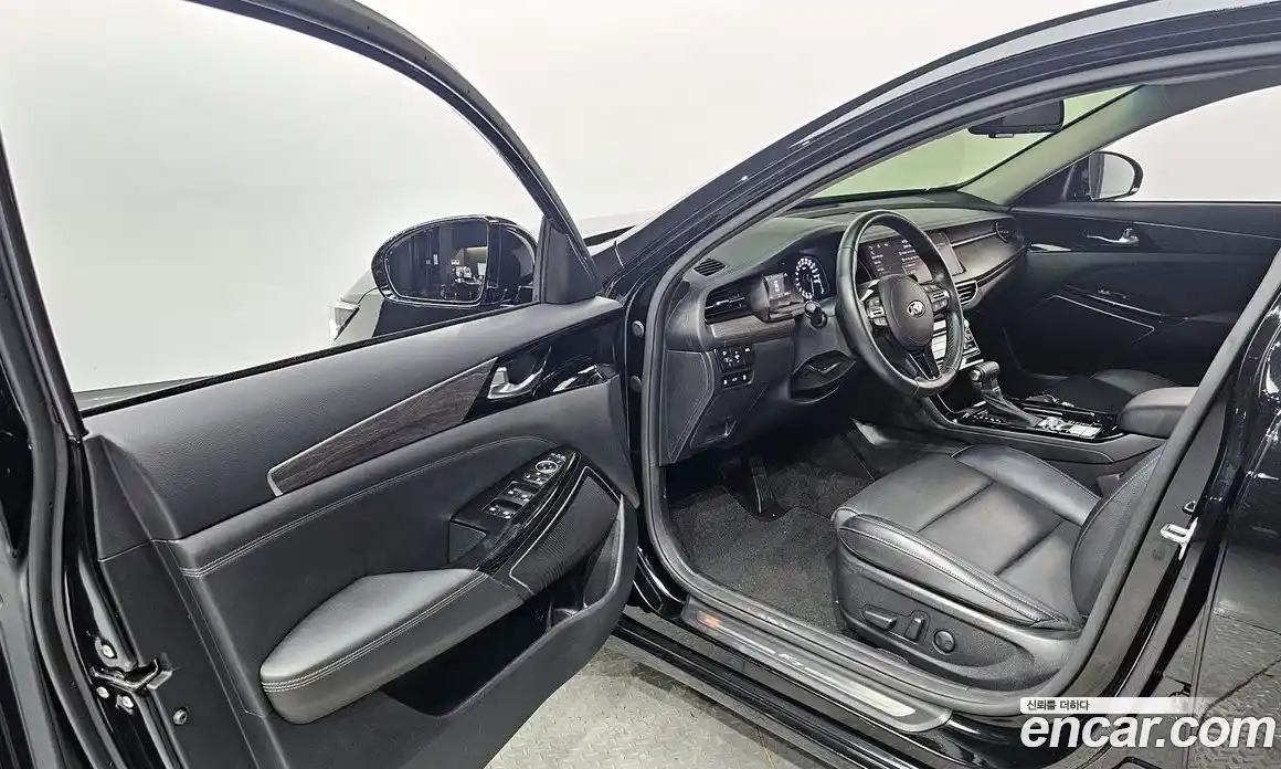 Kia K7 2020 2.5 Автомат в Москве № 134319, фото 11