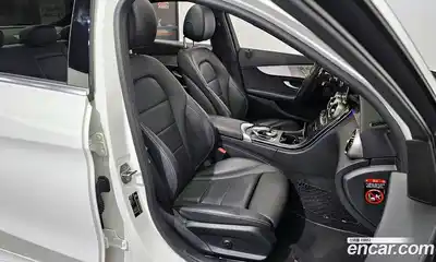 Mercedes-Benz C-Class 2021 2.0 Автомат в Москве № 136056, миниатюра 3
