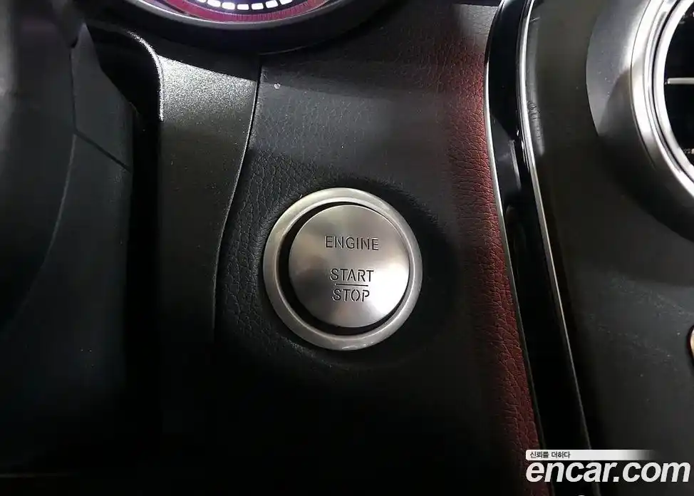 Mercedes-Benz GLC-Class 2019 2.0 Автомат в Москве № 137094, фото 14