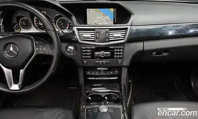 Mercedes-Benz E-Class, 2013