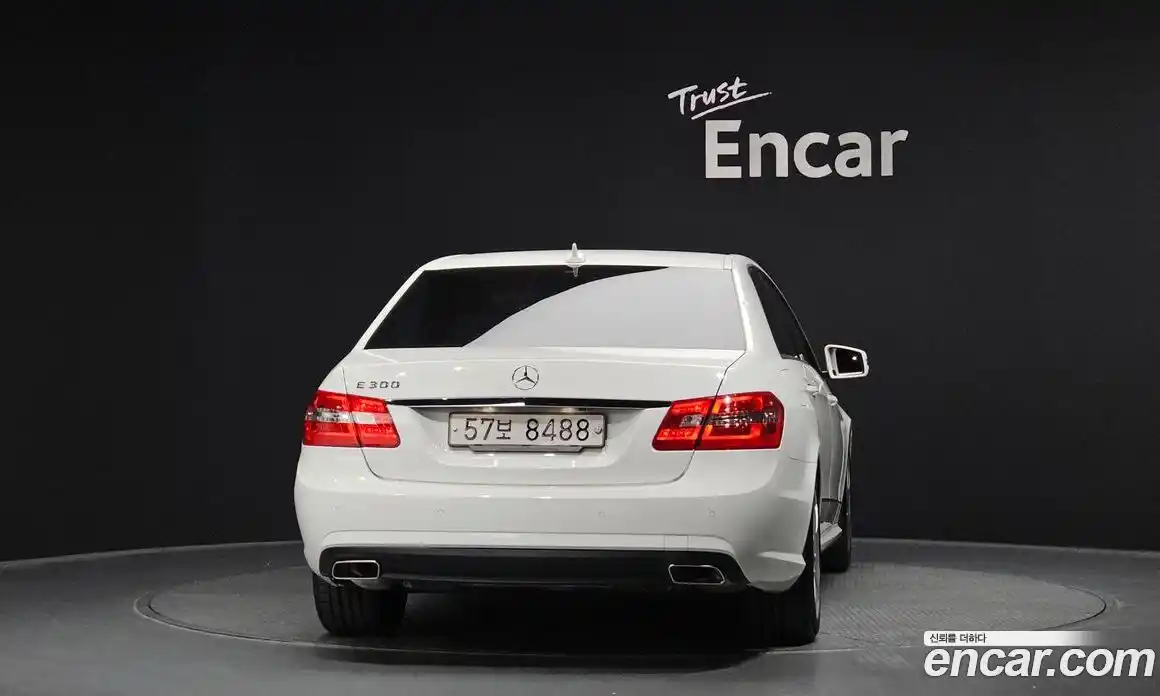 Mercedes-Benz E-Class 2013 3.5 Автомат в Москве № 137238, фото 17