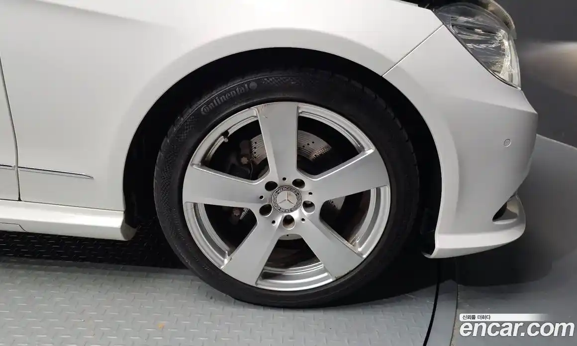 Mercedes-Benz E-Class 2013 3.5 Автомат в Москве № 137238, фото 8