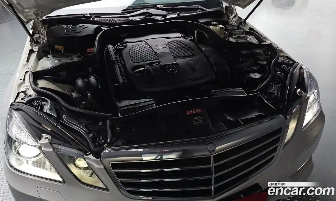 Mercedes-Benz E-Class 2013 3.5 Автомат в Москве № 137238, фото 9