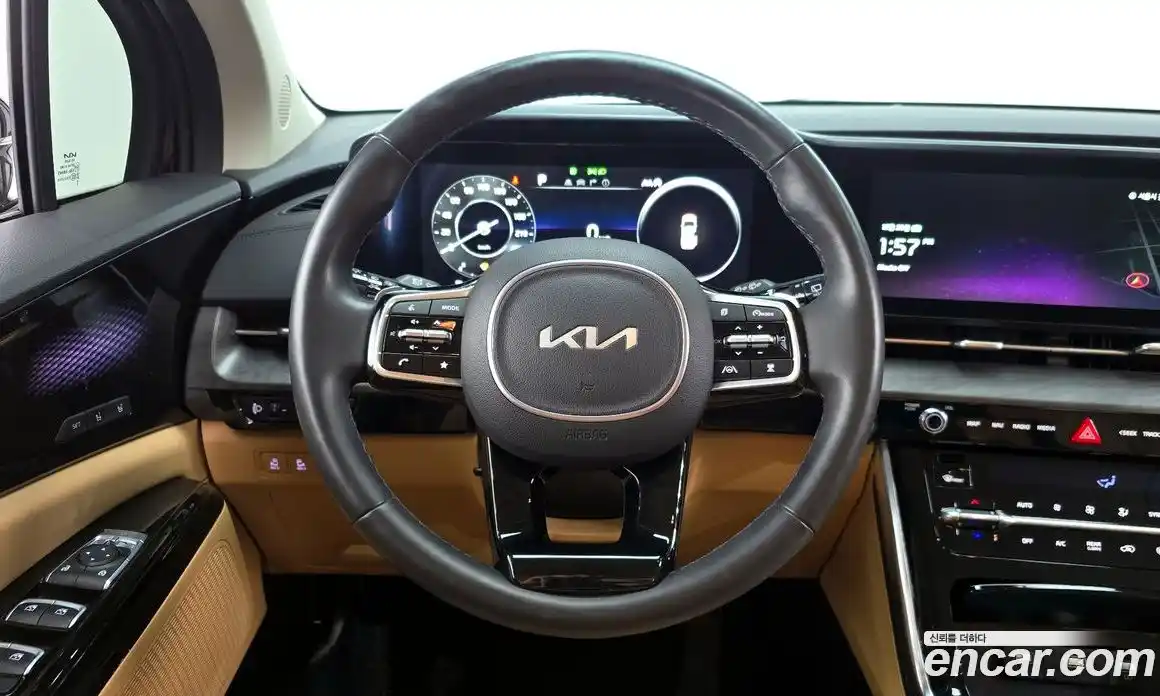 Kia Canival 2023 2.2 Автомат в Москве № 13918, фото 17