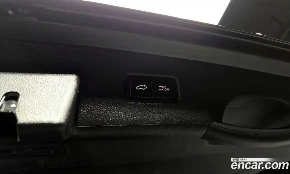 Kia Canival 2023 2.2 Автомат в Москве № 13918, фото 18