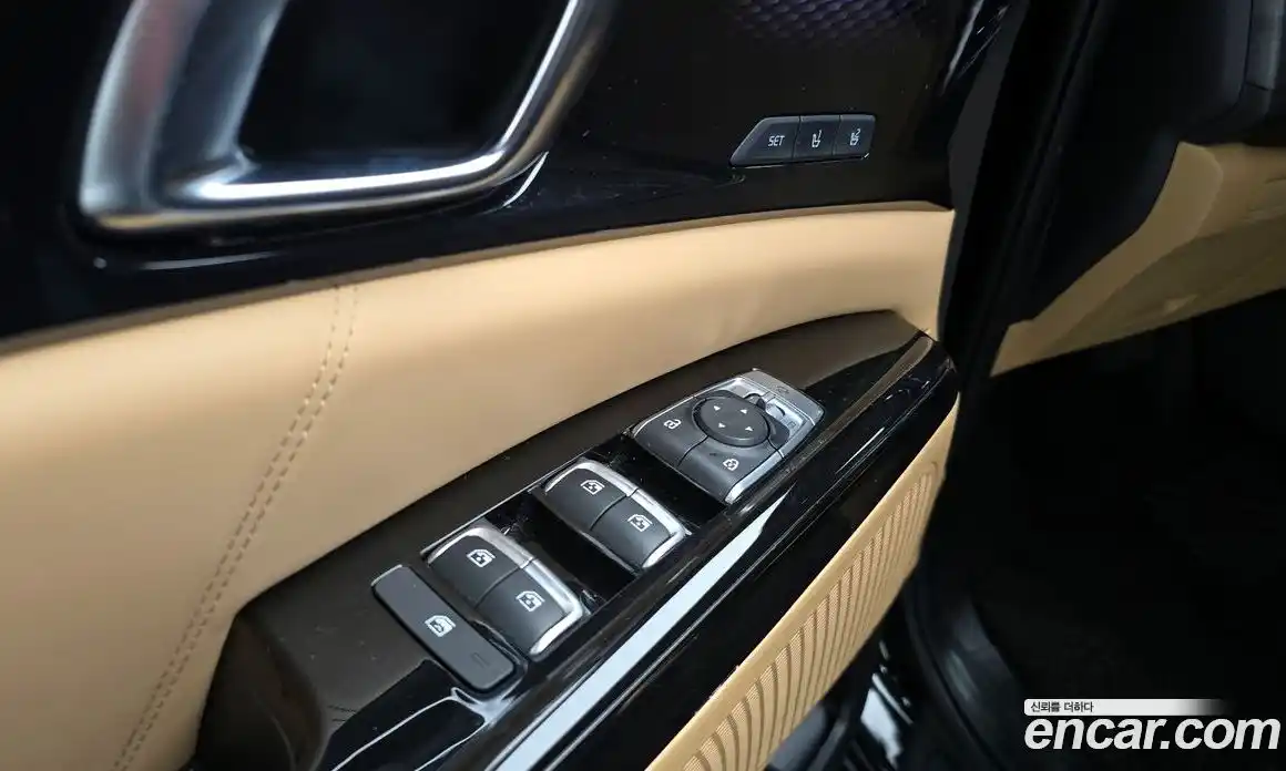 Kia Canival 2023 2.2 Автомат в Москве № 13918, фото 20