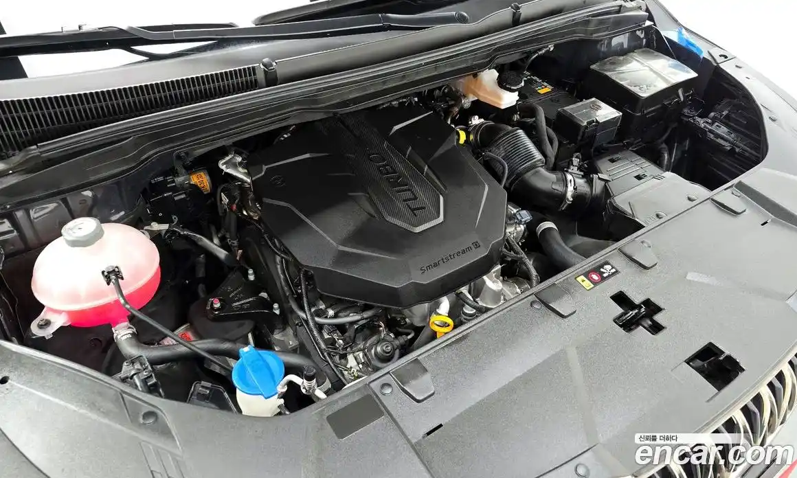 Kia Canival 2023 2.2 Автомат в Москве № 13918, фото 6