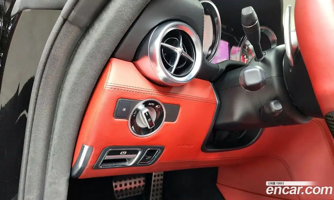 Mercedes-Benz SLS AMG 2012 6.2 Автомат в Москве № 140198, фото 16