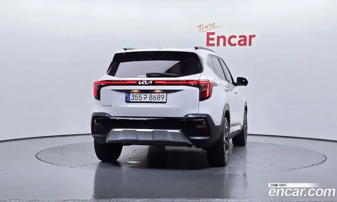 Kia Seltos 2023 1.6 Автомат в Москве № 14189, фото 15