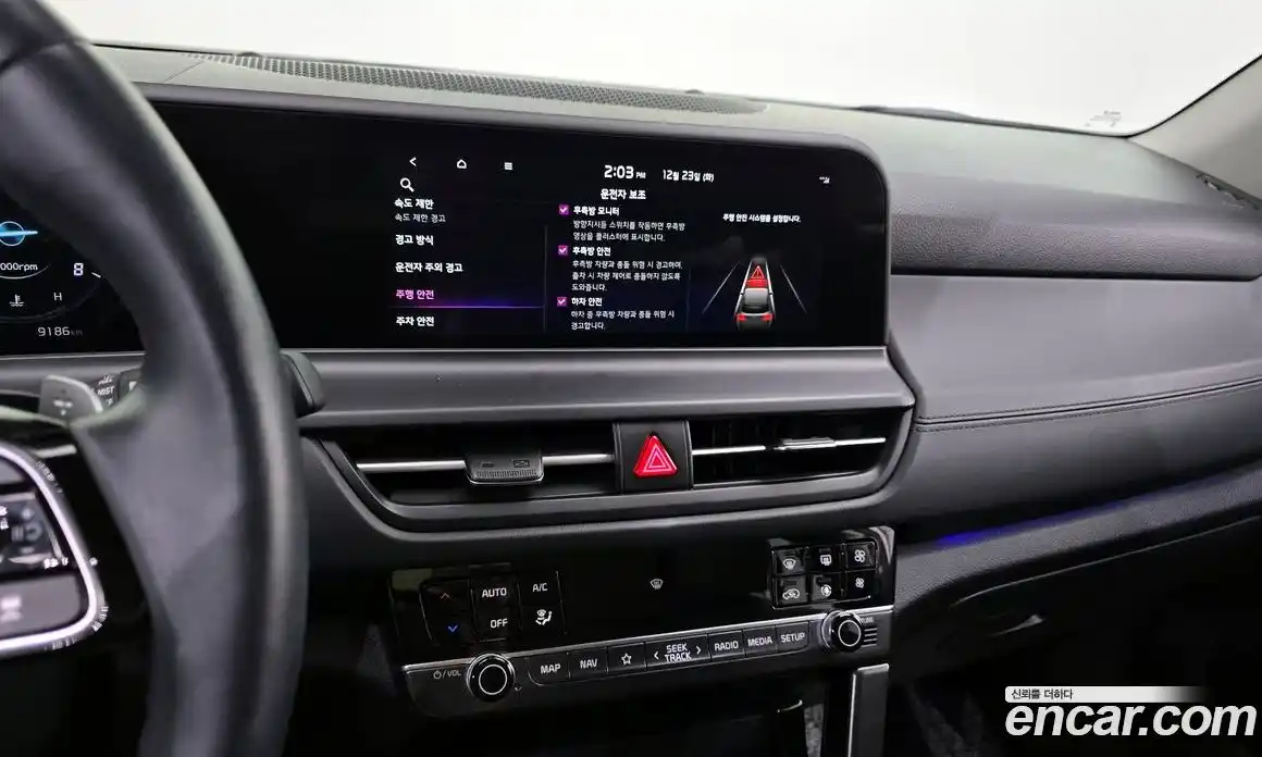 Kia Seltos 2023 1.6 Автомат в Москве № 14189, фото 3