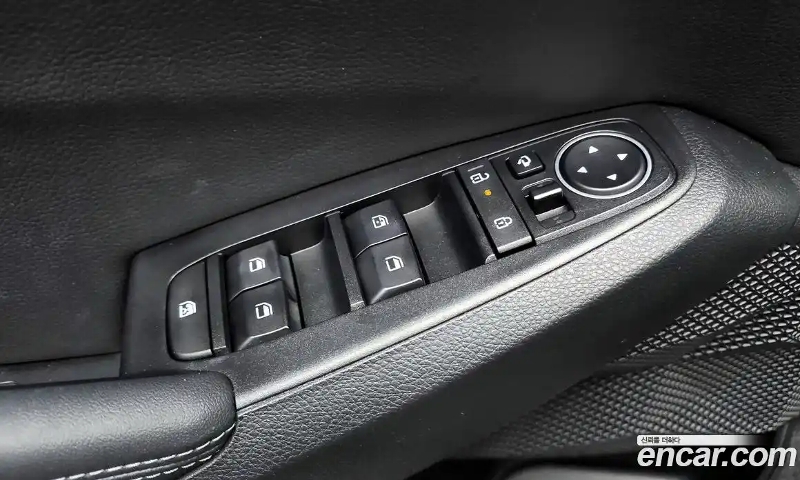 Kia Seltos 2023 1.6 Автомат в Москве № 14189, фото 8