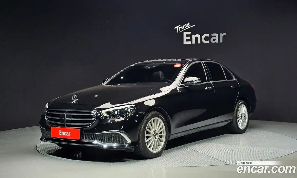 Mercedes-Benz E-Class 2021 2.0 Автомат в Москве № 142384, фото 13