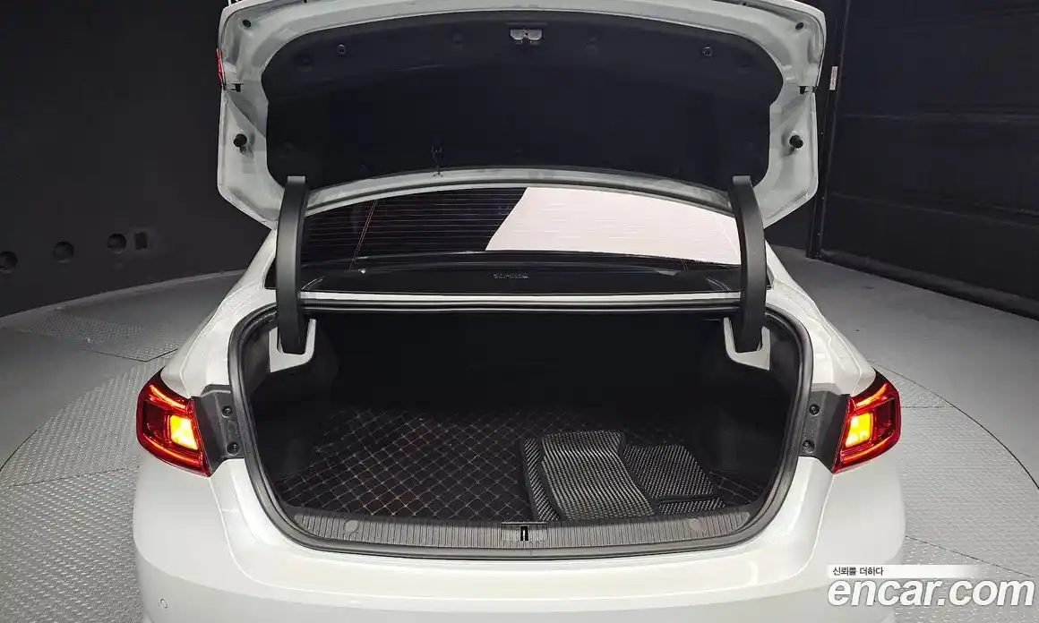 Renault SM6 2016 2.0 Автомат в Москве № 144181, фото 6