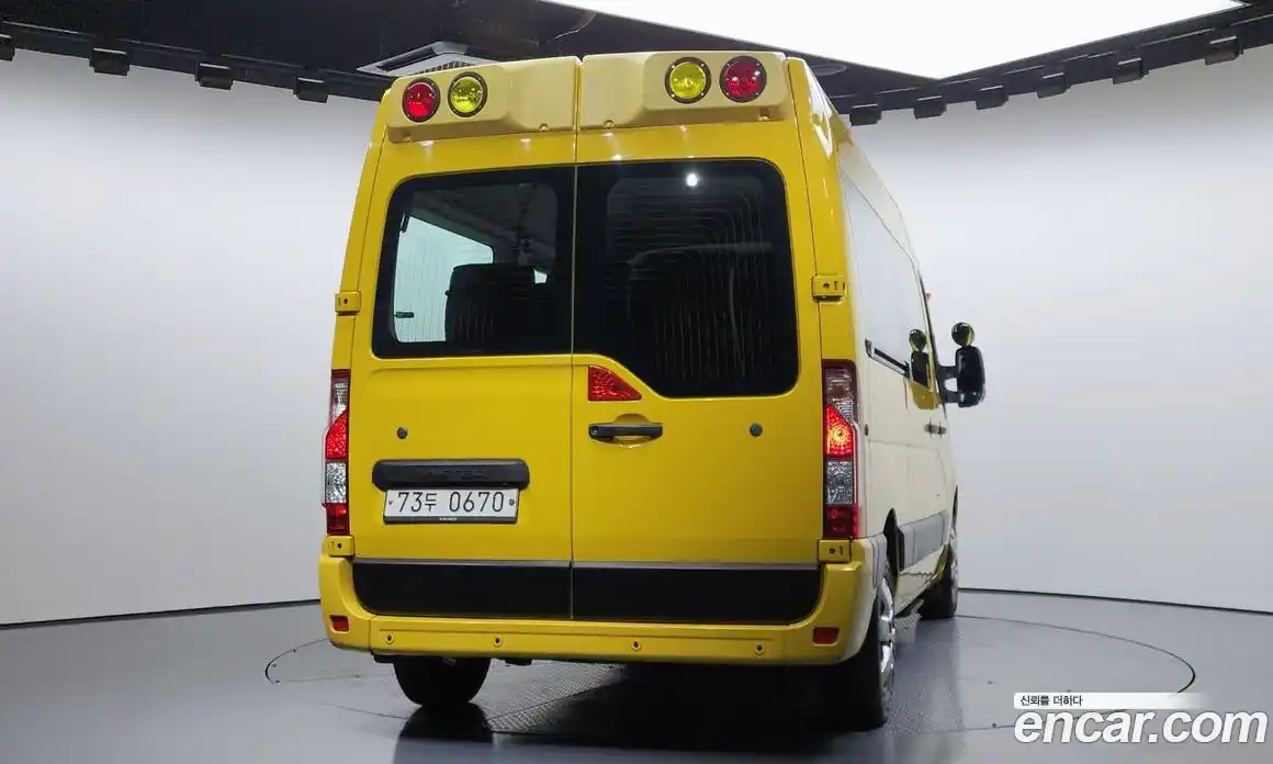 Renault Master 2020 2.3 Механическая в Москве № 145490, фото 13